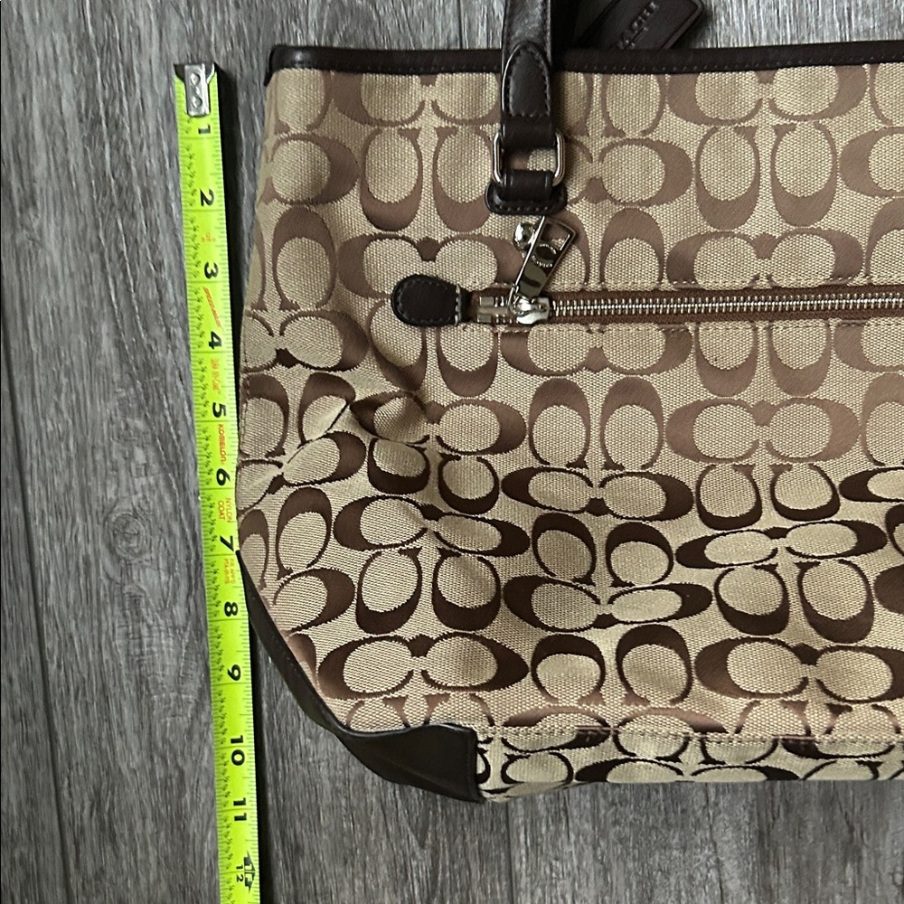Coach Tan and Brown Signature Tote - Picture 4 of 9